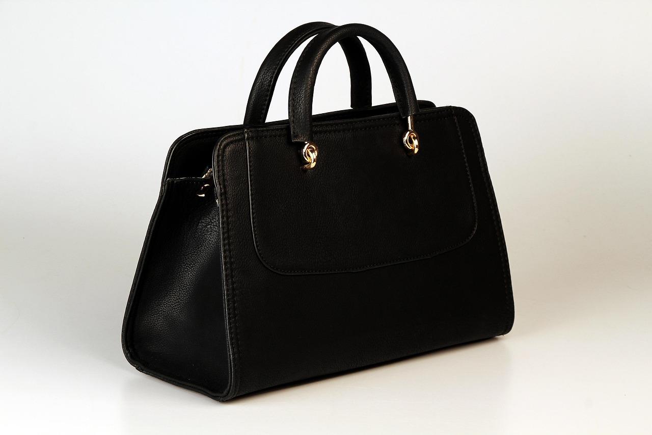Exploring Five Legit Platforms to Sell⁣ Your Handbags