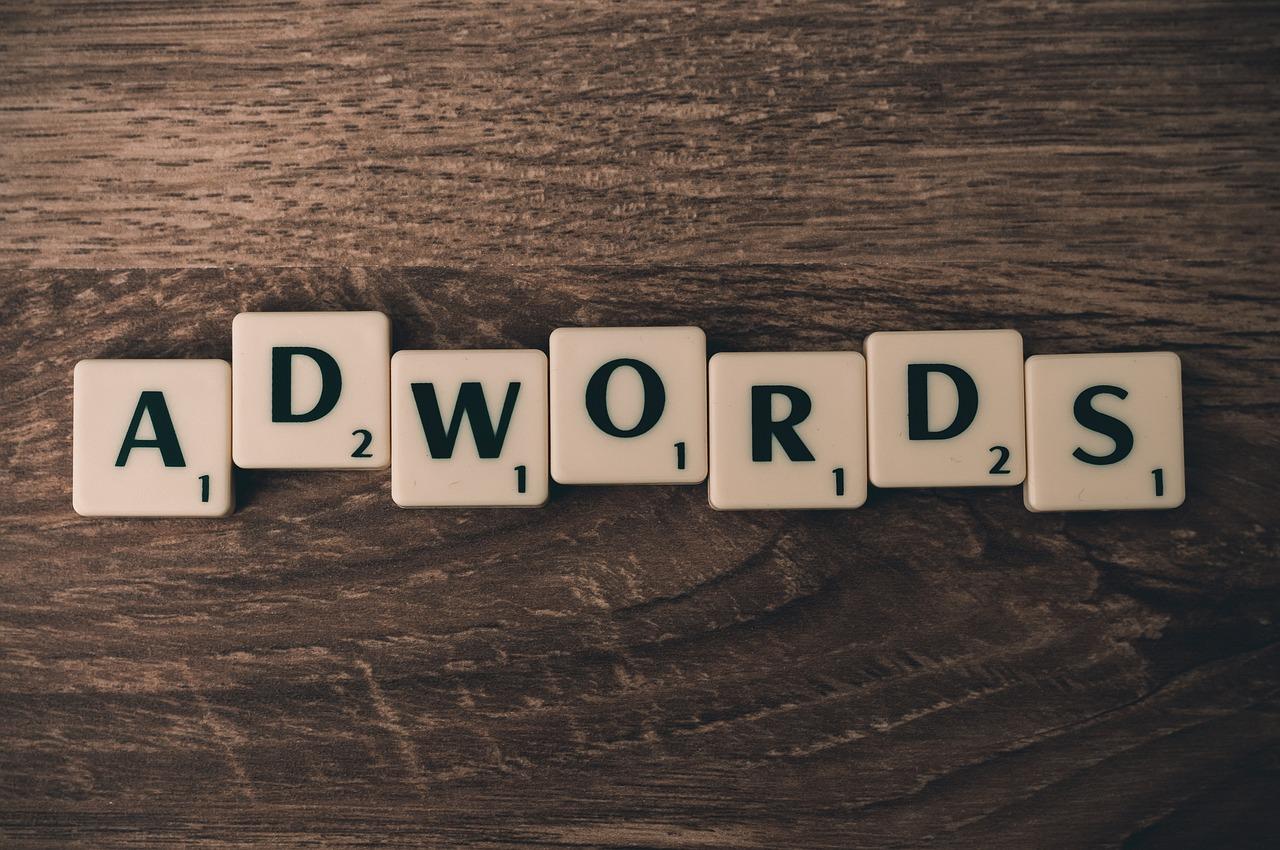 Maximizing Your Reach with Online Advertising