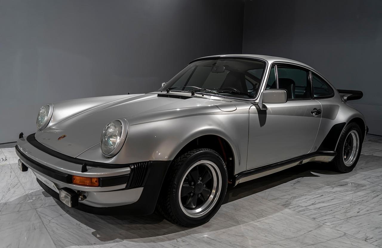 How to Find Your⁣ Niche ​in the Car Detailing Market