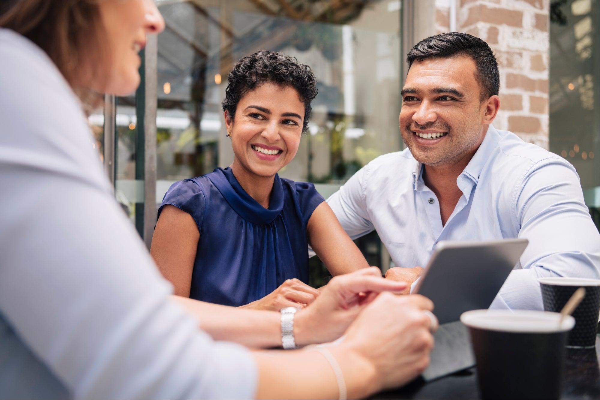 Establishing Strong‍ Relationships with Clients for Long-Term Success