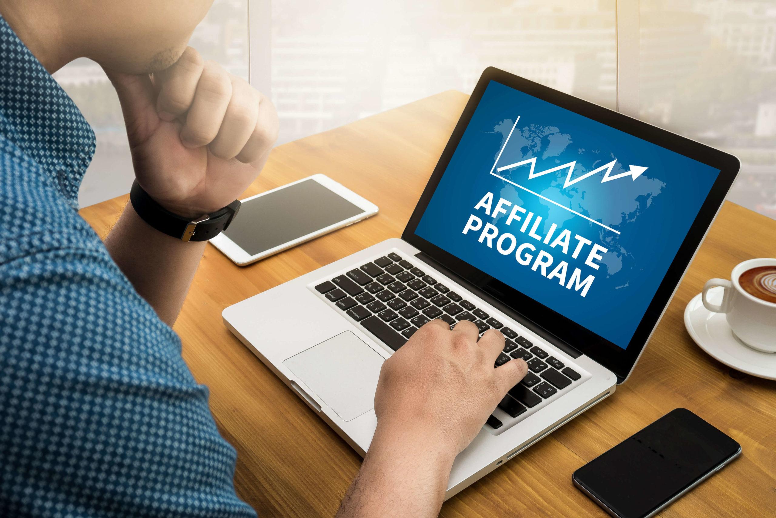 Tracking⁤ Your Success: ⁣Tools and Features​ for Affiliates