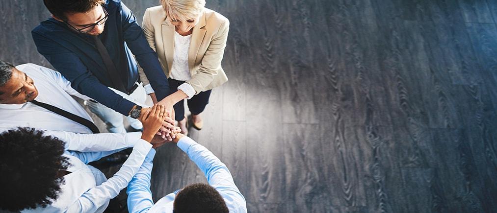 LLC vs Partnership: What Are the Differences? (Complete Guide)