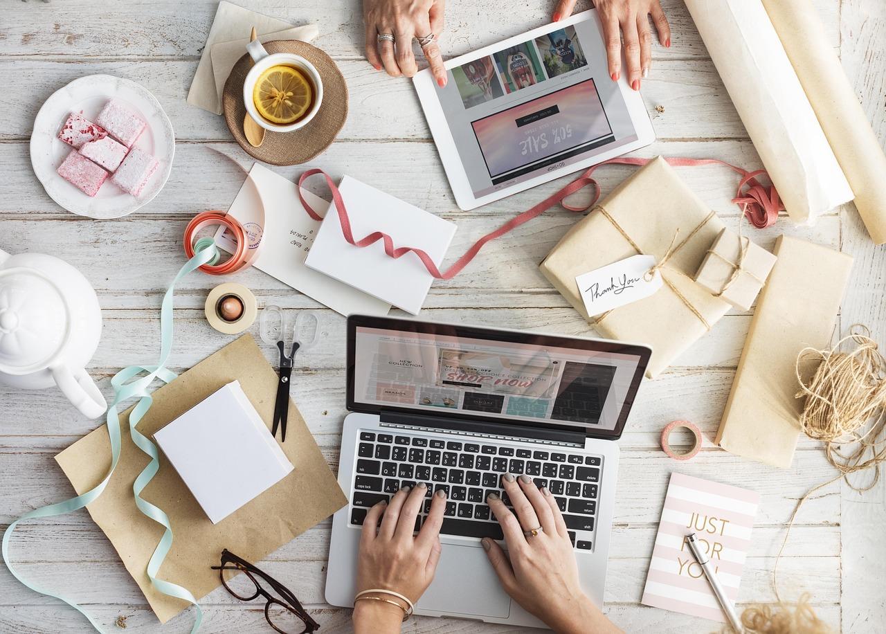 How to Start a Tea Business Online (7-Step Beginner’s Guide)