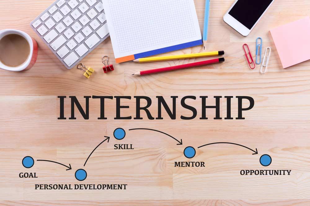 Gaining Practical Experience: ⁣Internships and Entry-Level Positions