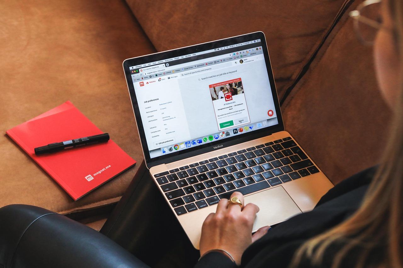 Participating in Online Reading Communities ⁤for Cash Rewards