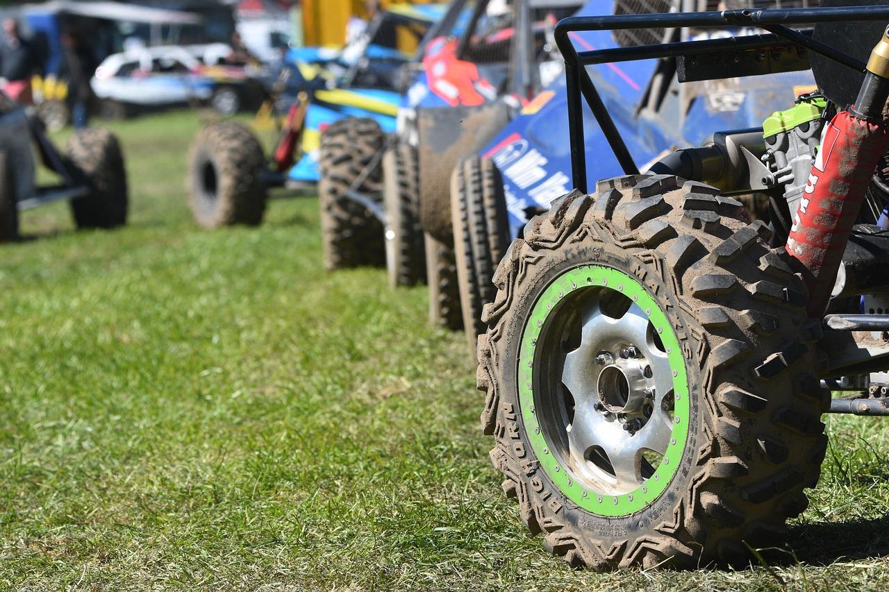 Learning from Competitors:⁣ What Can They Teach You?