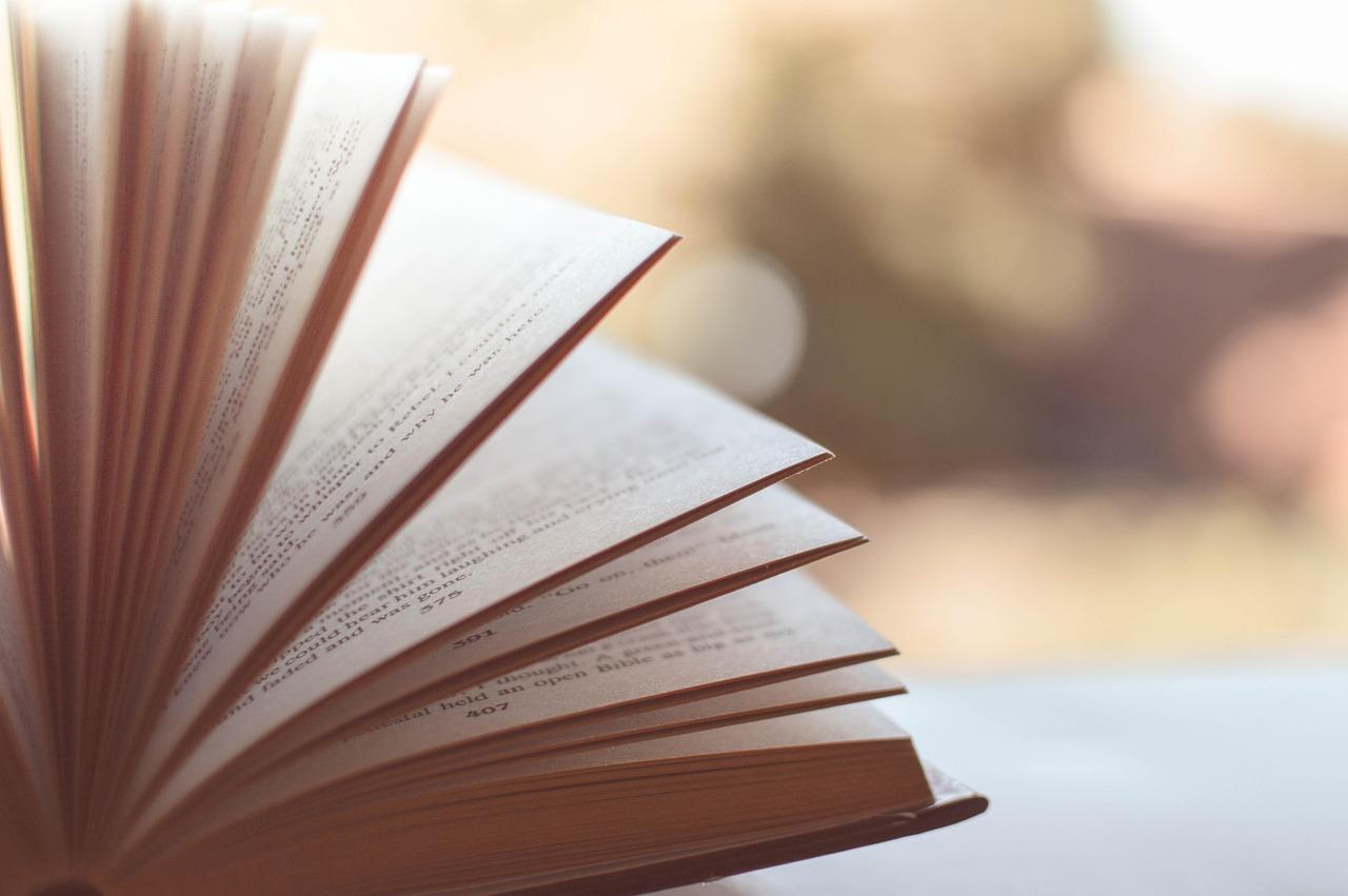 Engaging Customers with Educational Content