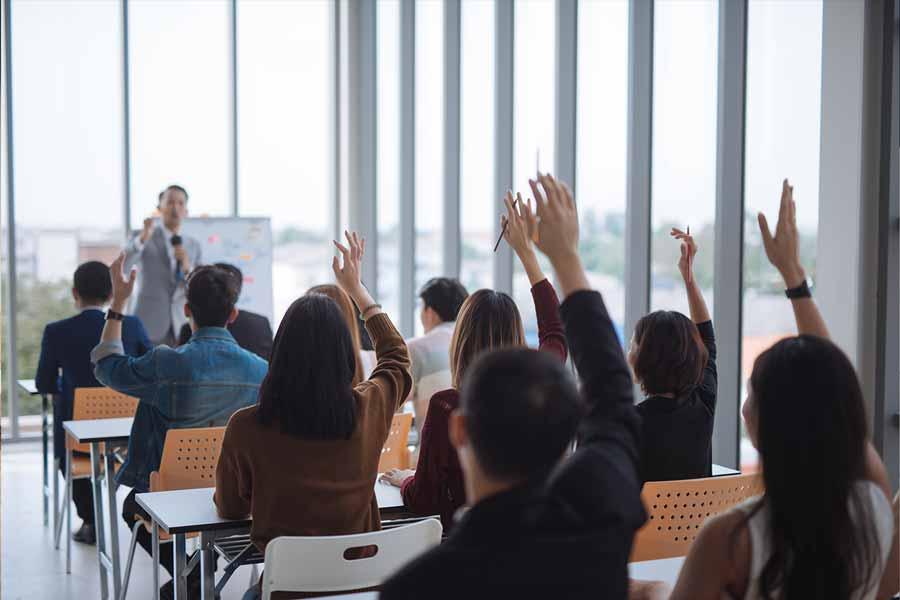 Finding ​the Right Training Programs and Certifications