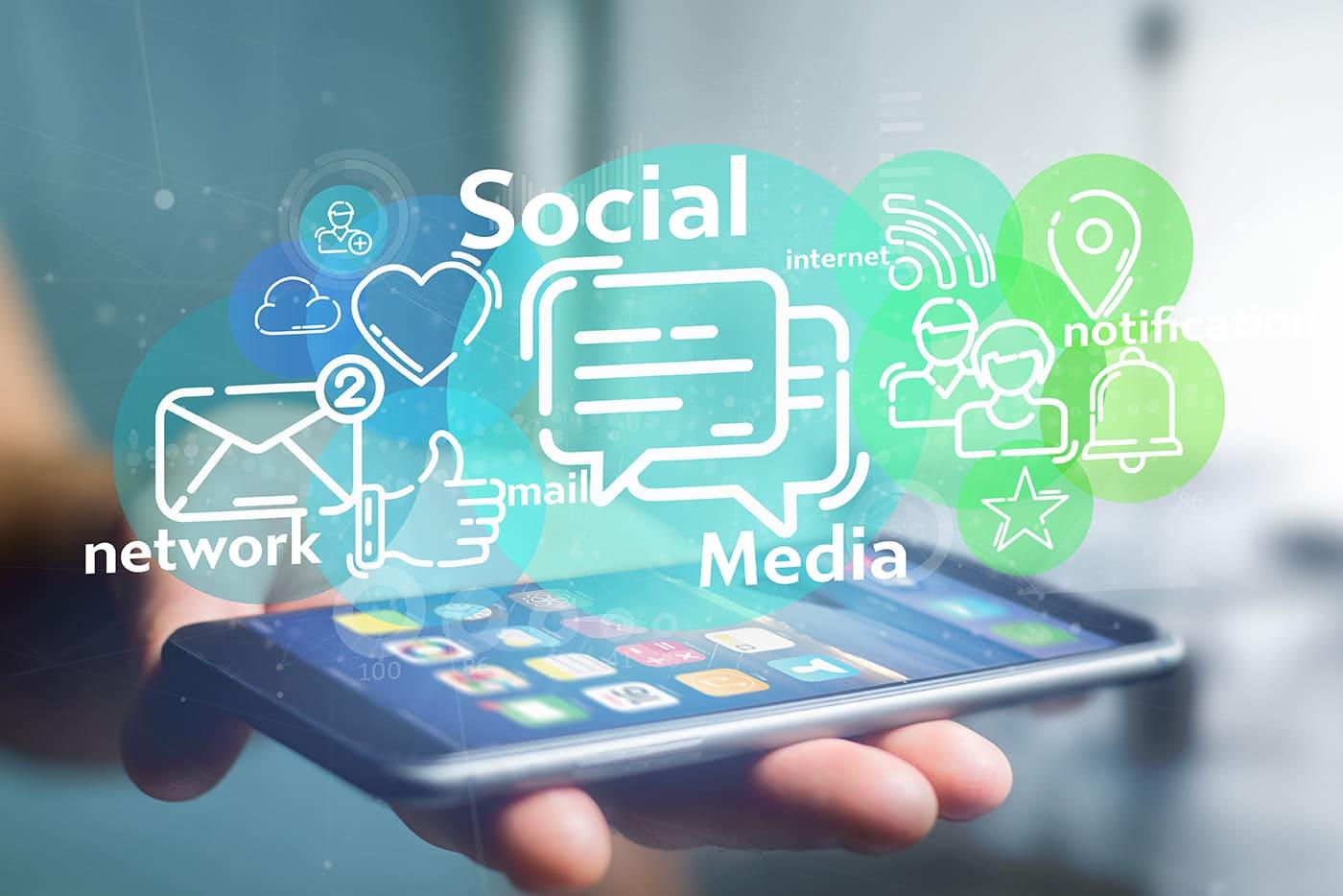 Leveraging Social Media to Drive Traffic‍ to ‍Your Videos