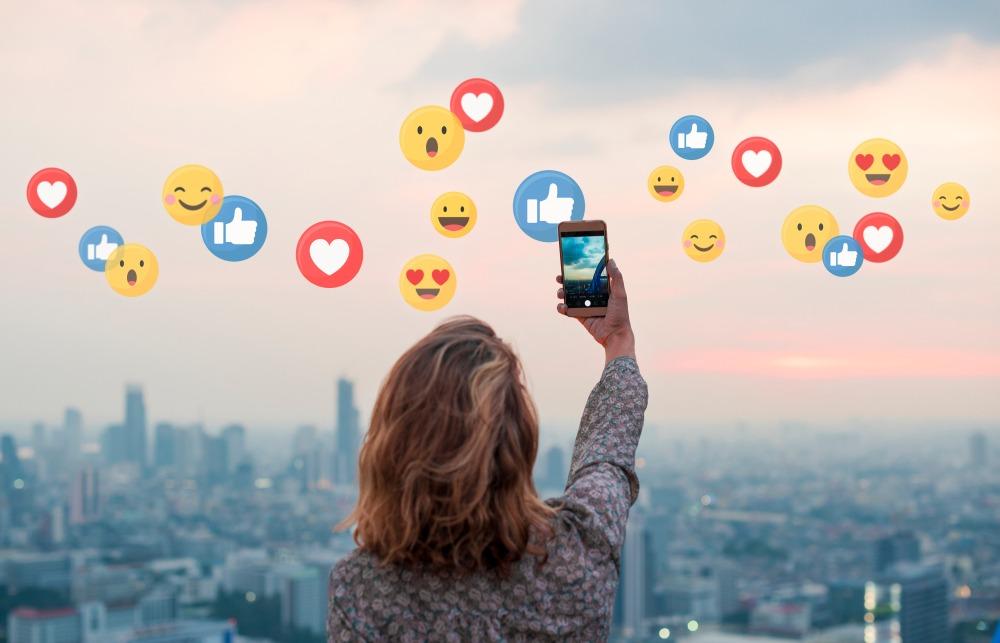 What Defines‌ an Influencer in Current Year
