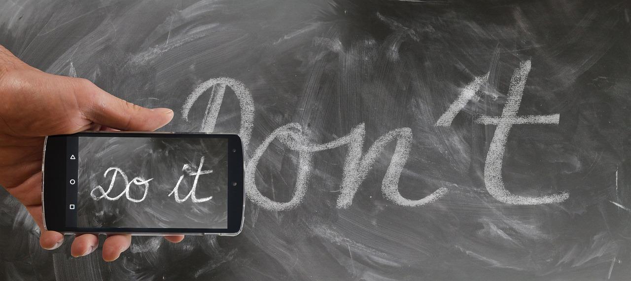 Common ​Mistakes to Avoid When ⁢Writing Prompts