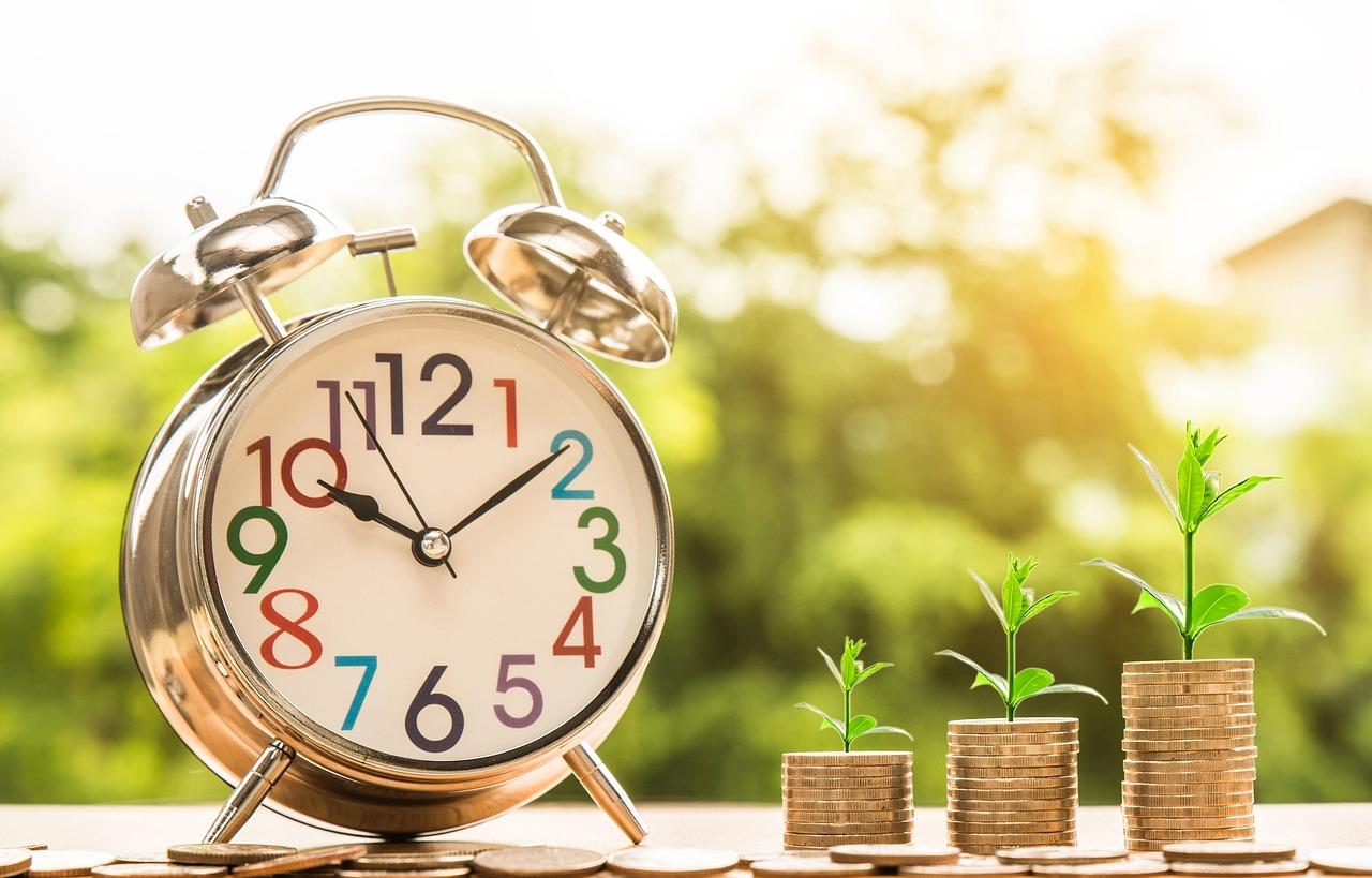 Time Management Tips: Juggling Your Day Job and Side Hustle