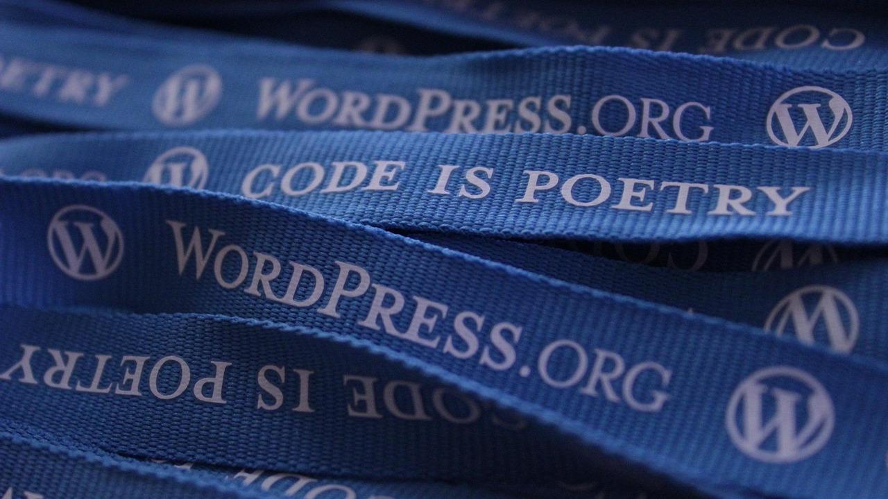 10 Crowdfunding Website Examples That Convert, Plus AI Prompts to Build Them on WordPress