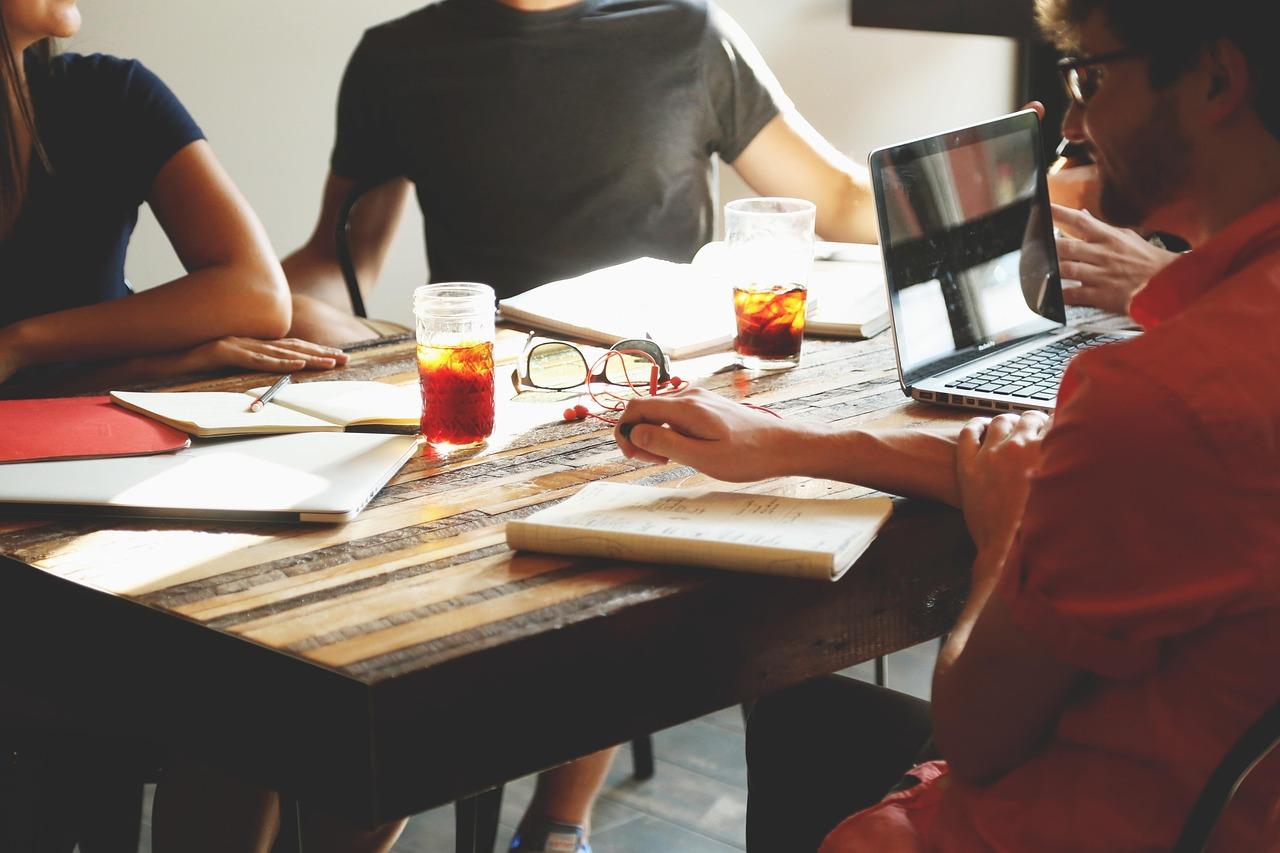 Building Strong ⁣Partnerships to ‌Enhance Your Budget Stretch