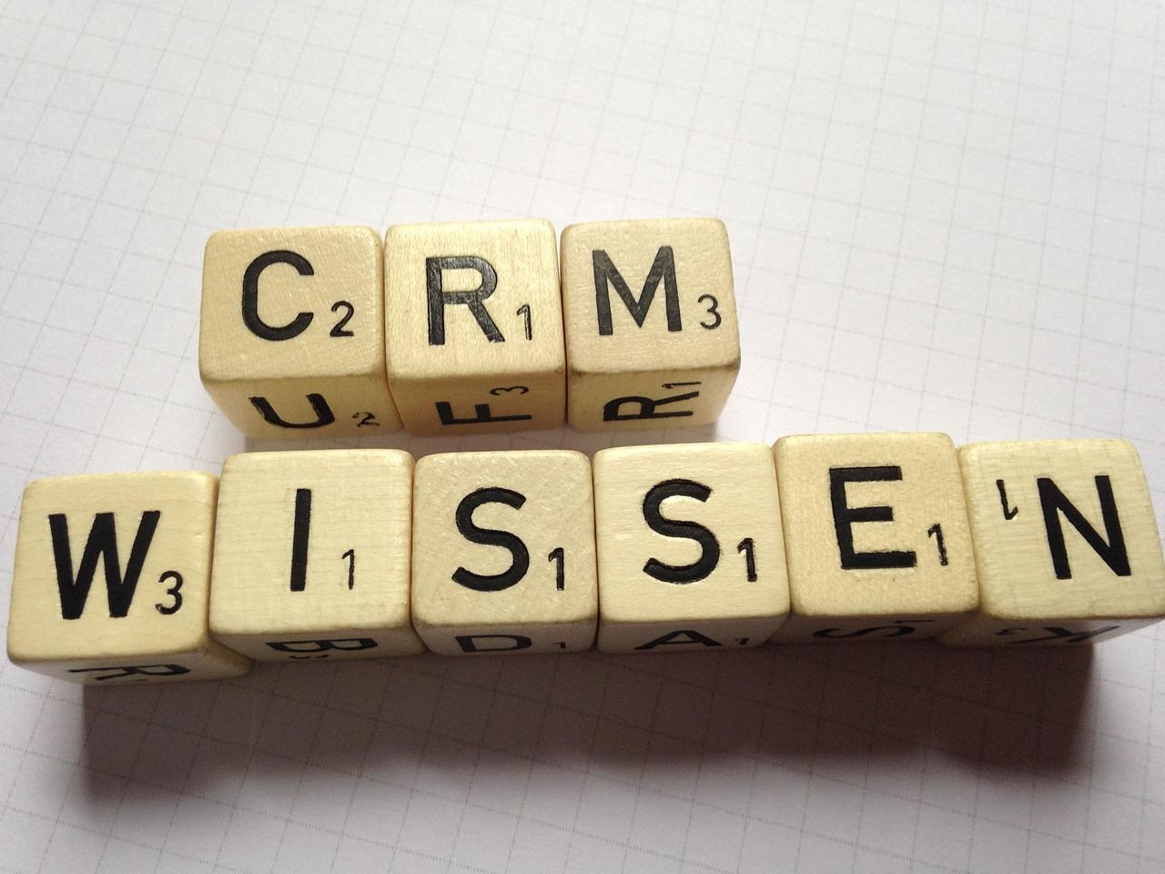 Choosing ⁣the ⁣Right ⁤CRM ‍for Your Investment⁣ Strategy